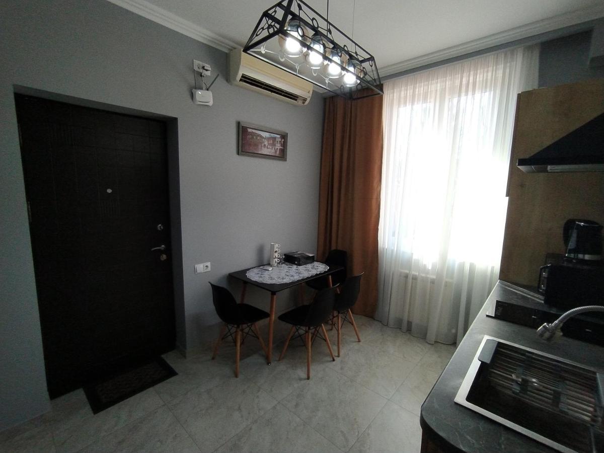Nice Apartments Tbilisi Bagian luar foto
